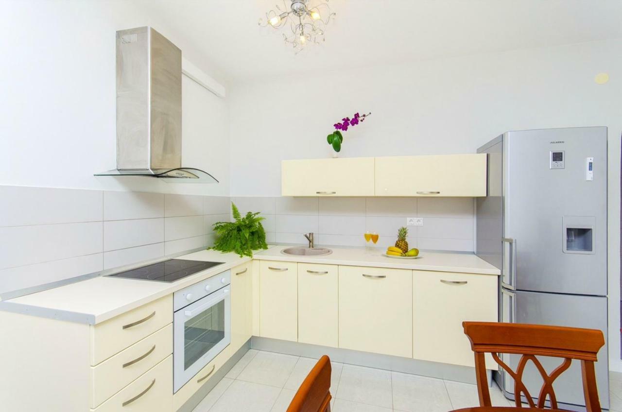 Apartments Marina Σπλιτ Εξωτερικό φωτογραφία